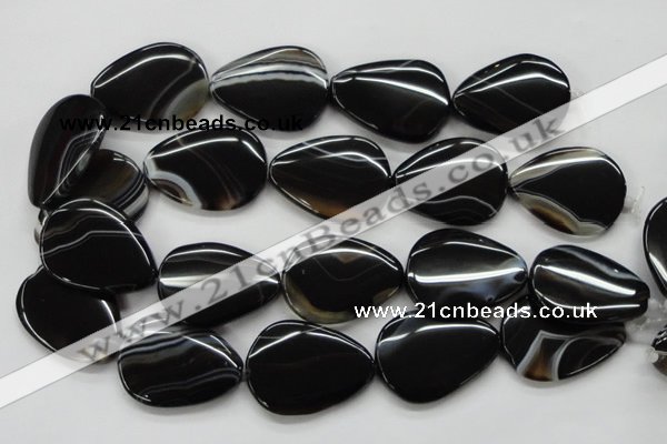 CAA271 15.5 inches 30*35mm flat teardrop black line agate beads