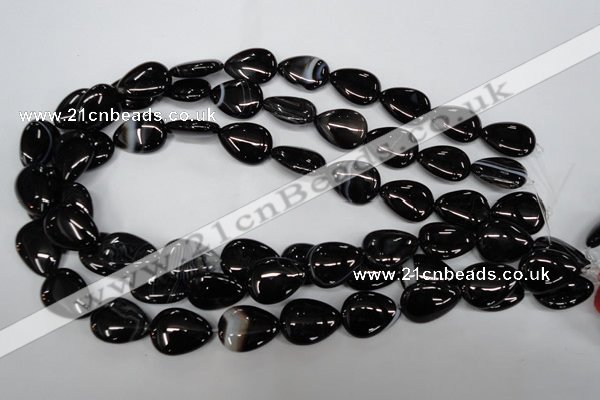 CAG2927 15.5 inches 15*20mm flat teardrop black line agate beads