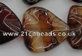 CAG6076 15.5 inches 30mm wavy triangle dragon veins agate beads