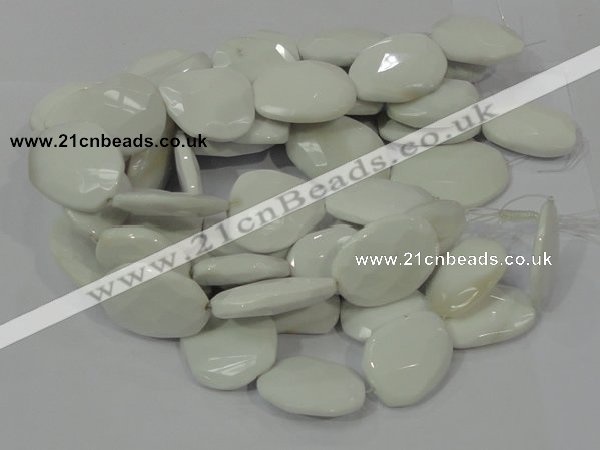 CAG731 15.5 inches 30*45mm faceted freeform white agate beads