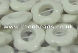 CAG732 15.5 inches 22*22mm flower-shaped white agate beads