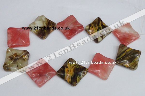 CCY228 15.5 inches 30*30mm wavy diamond volcano cherry quartz beads