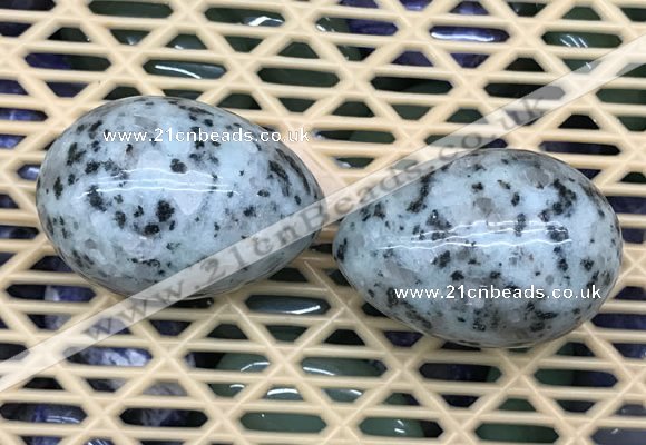 CDN349 35*50mm egg-shaped sesame jasper decorations wholesale