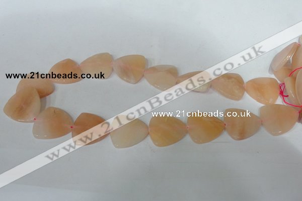 CFG526 15.5 inches 25*25mm carved triangle pink aventurine beads