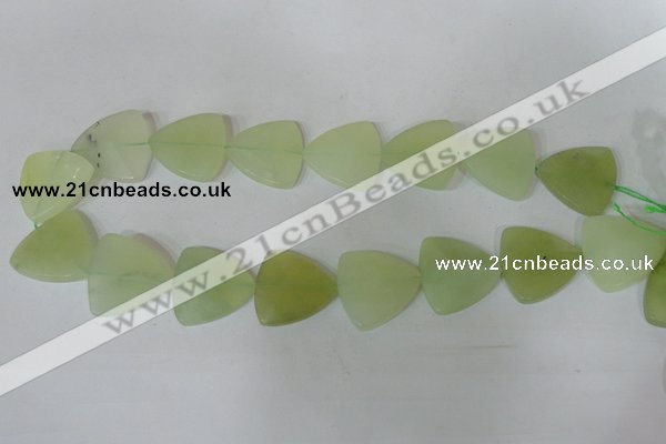 CFG530 15.5 inches 25*25mm carved triangle New jade beads