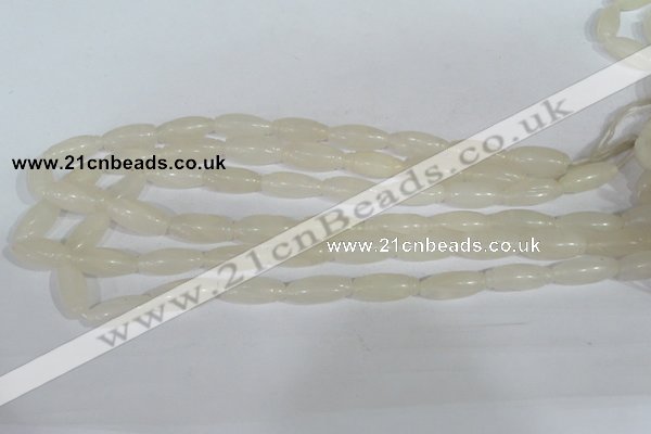 CFG551 15.5 inches 8*20mm carved rice white jade beads