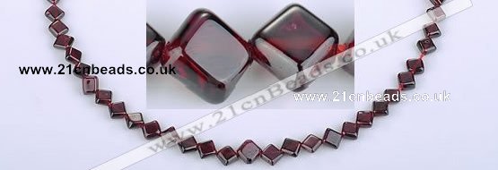 CGA11 15 inches 6*6mm rhombic garnet  gemstone beads Wholesale