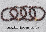 CGB6018 8mm round grade AA red tiger eye bracelet with skull for men