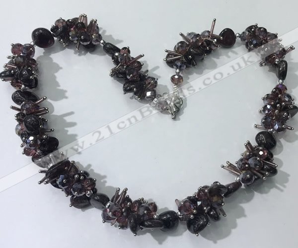 CGN407 19.5 inches chinese crystal & garnet chips beaded necklaces