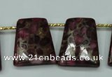 CGO95 Top-drilled 22*28mm trapezoid gold red color stone beads