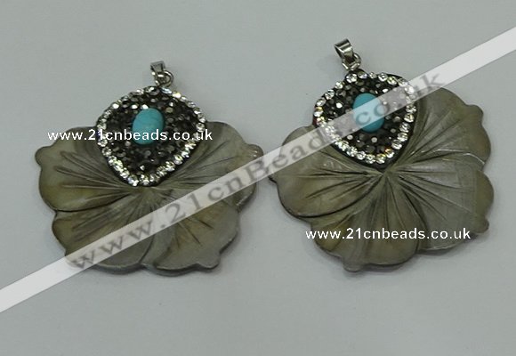 CGP301 40*42mm flower pearl shell pendants wholesale