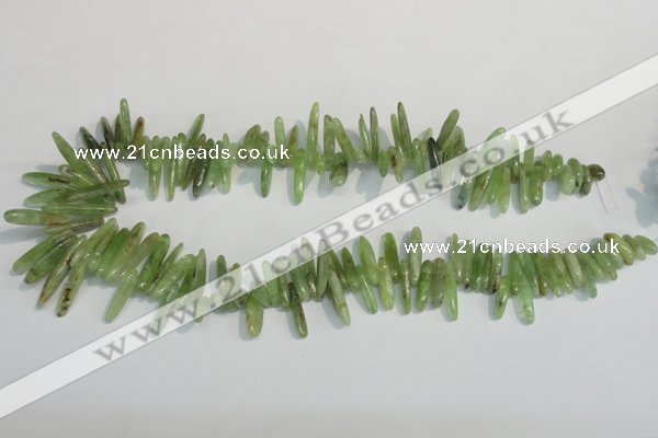 CKC71 15.5 inches 4*10mm – 6*35mm branch natural green kyanite beads