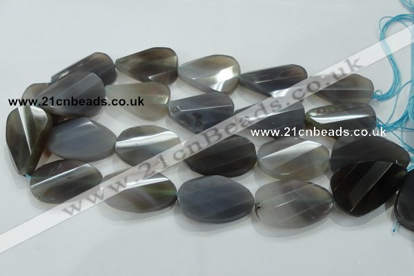 CNG486 15.5 inches 25*35mm twisted & faceted nuggets grey agate beads