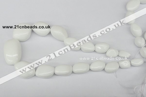 CNG72 15.5 inches 10*16mm - 25*35mm nuggets white agate beads