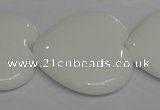 CPB109 15.5 inches 35*35mm heart white porcelain beads wholesale