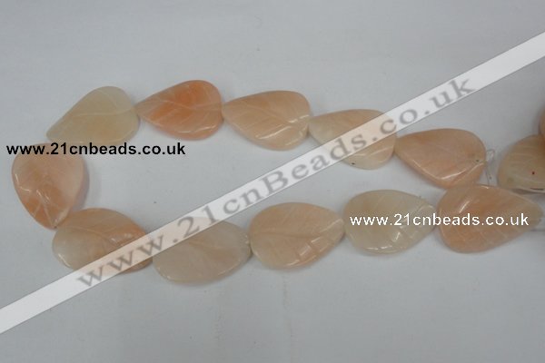 CPI158 15.5 inches 25*35mm carved leaf pink aventurine jade beads