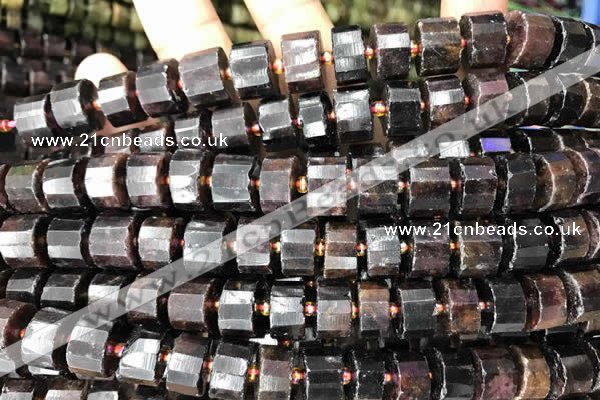 CRB2095 15.5 inches 7mm - 8mm faceted tyre orange garnet beads