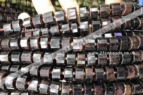 CRB2096 15.5 inches 9mm - 10mm faceted tyre orange garnet beads