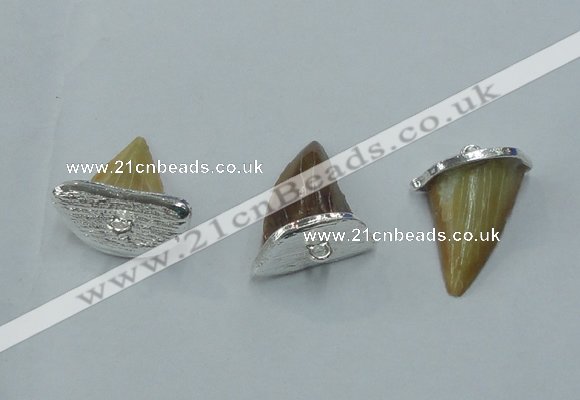 NGP2497 18*20mm - 22*25mm shark teeth pendants wholesale