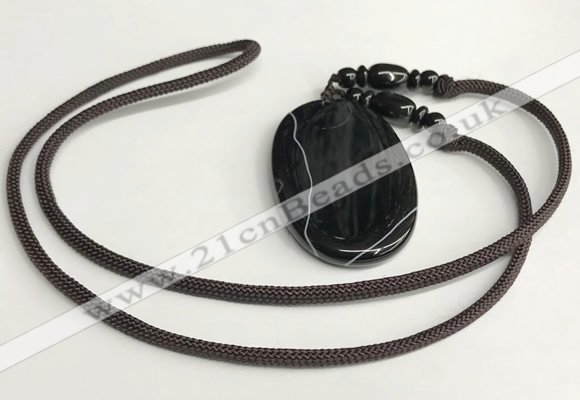 NGP5677 Agate oval pendant with nylon cord necklace