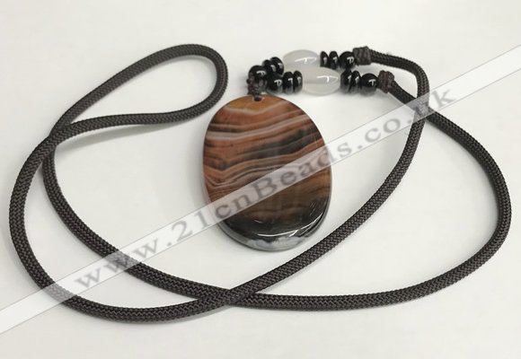 NGP5687 Agate oval pendant with nylon cord necklace