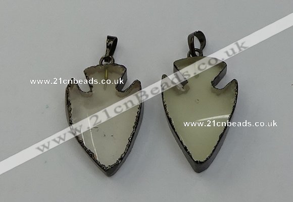 NGP6452 22*28mm - 25*35mm arrowhead lemon quartz pendants