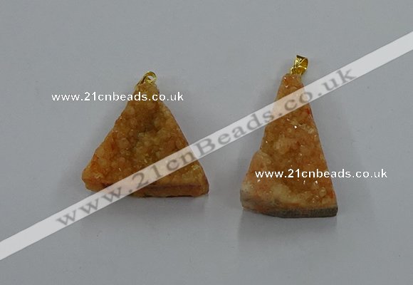 NGP8575 18*25mm - 25*40mm triangle druzy agate pendants wholesale